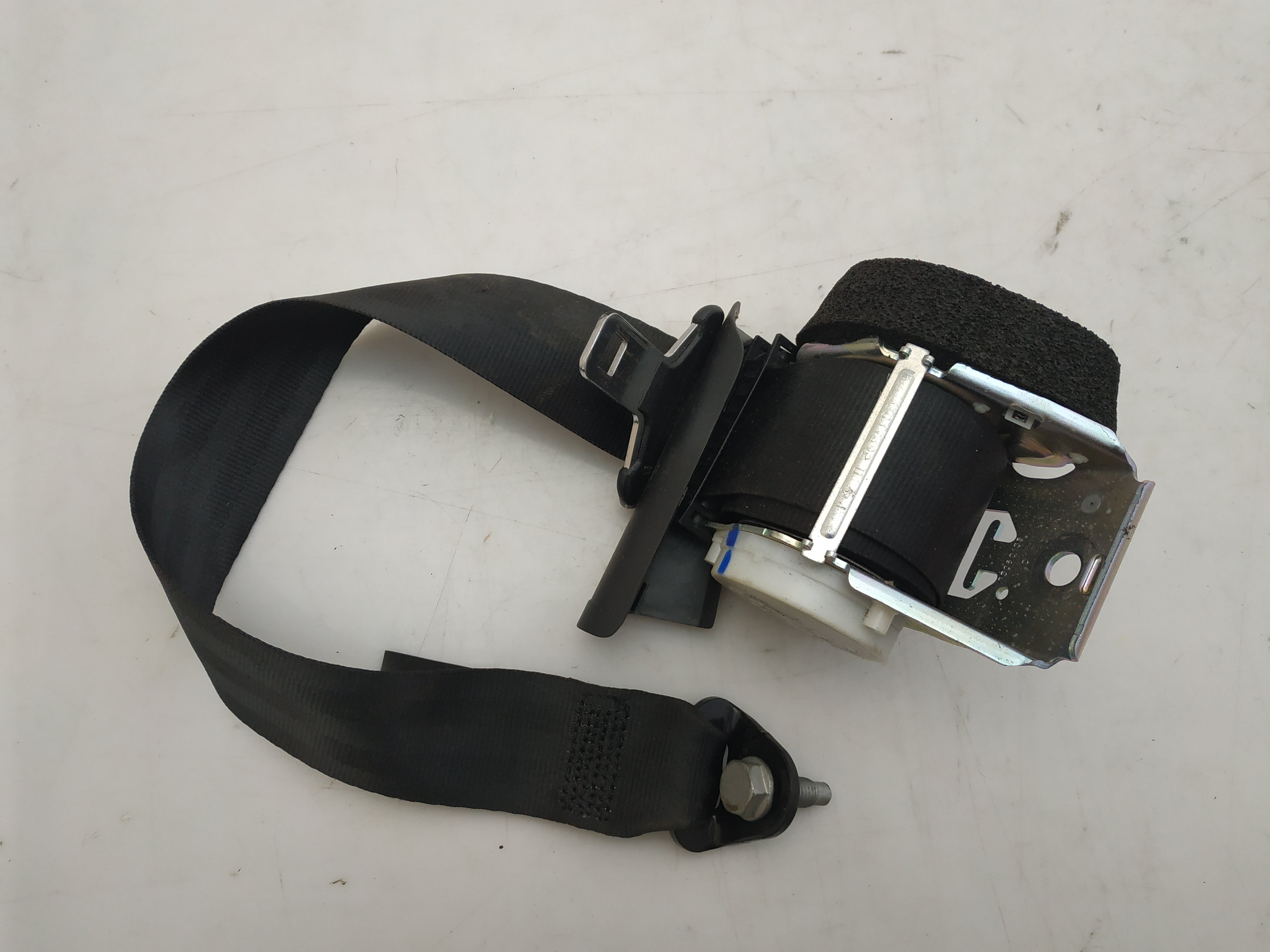 Citroën C5 III Berline (RD) Hatchback 2.0 HDiF 16V (DW10CTED4(RHD)) SEAT BELT LEFT REAR 2013 33060135D 33060135D|CITROEN Citroën C5 III Berline (RD) Hatchback 2.0 HDiF 16V (DW10CTED4(RHD)) SEAT BELT LEFT REAR 2013 33060135D 33060135D|CITROEN